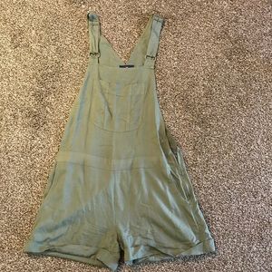 American Eagle Over-All Shorts- Size XS